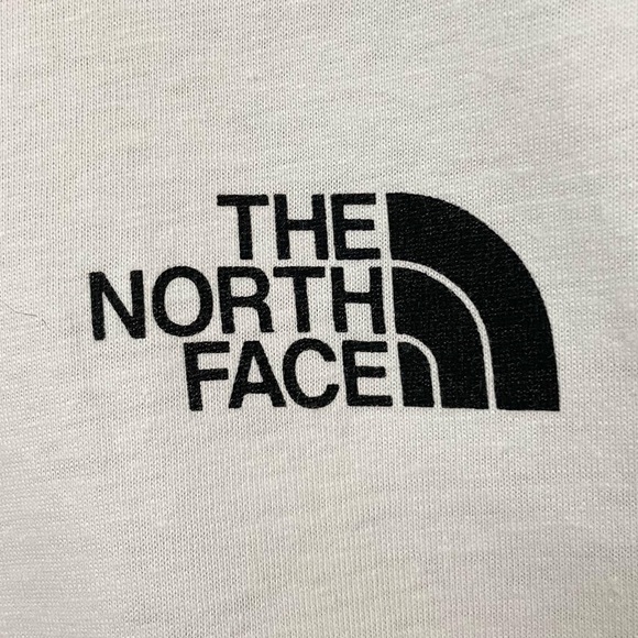 THE NORTH FACE AUTHENTIC WHITE CREW NECK T-SHIRT FOR MEN’S AND WOMEN’S - Picture 6 of 7